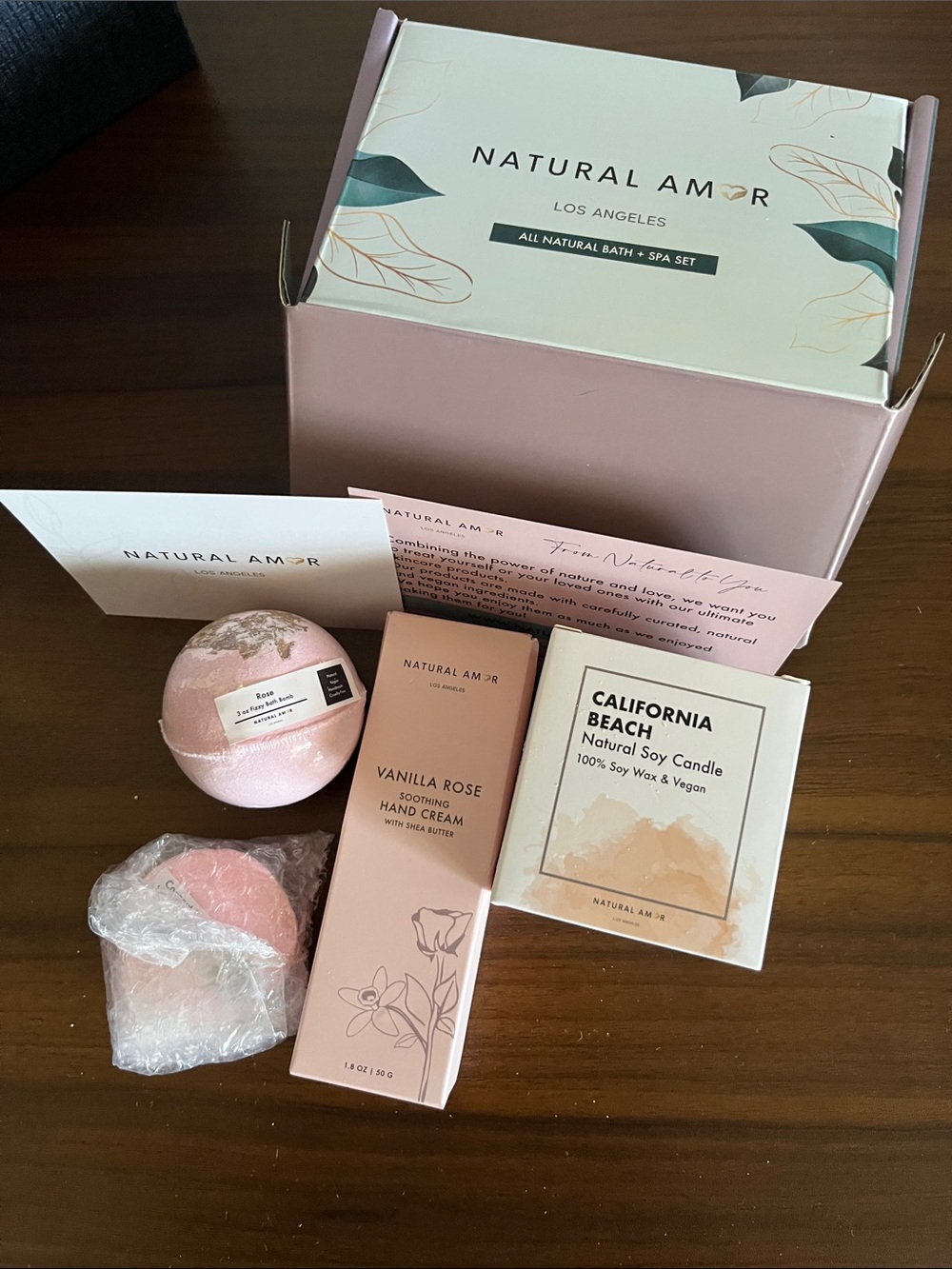 Natural Amor Los Angeles Bath & Spa Gift Set
